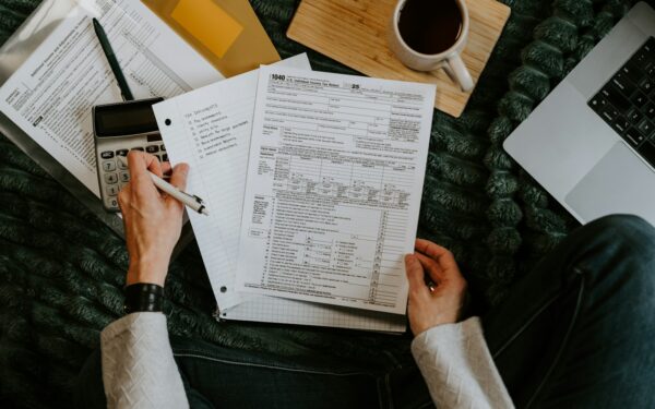 Core investment risks beginners should recognize before putting in money