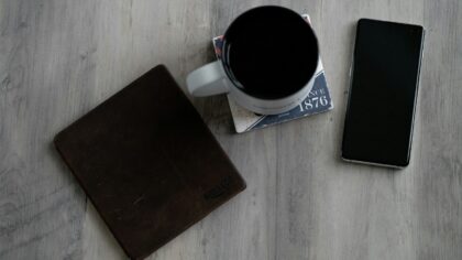 How daily expense tracking helps you save more with less stress