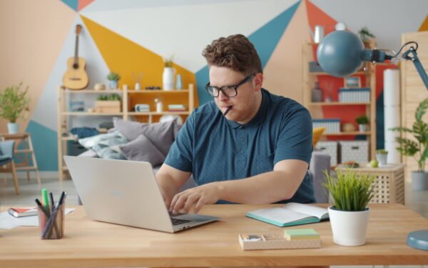 How to balance a full time job with a growing photography side hustle