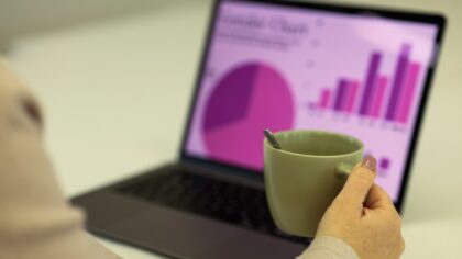 How to choose a realistic side hustle that fits your life