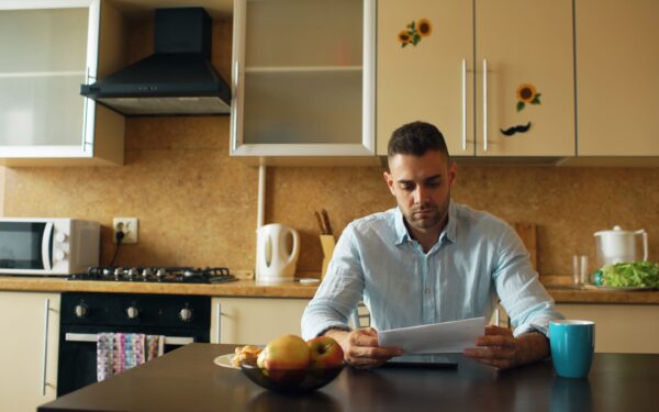 A simple weekend reset to review your expenses and refresh your saving plan