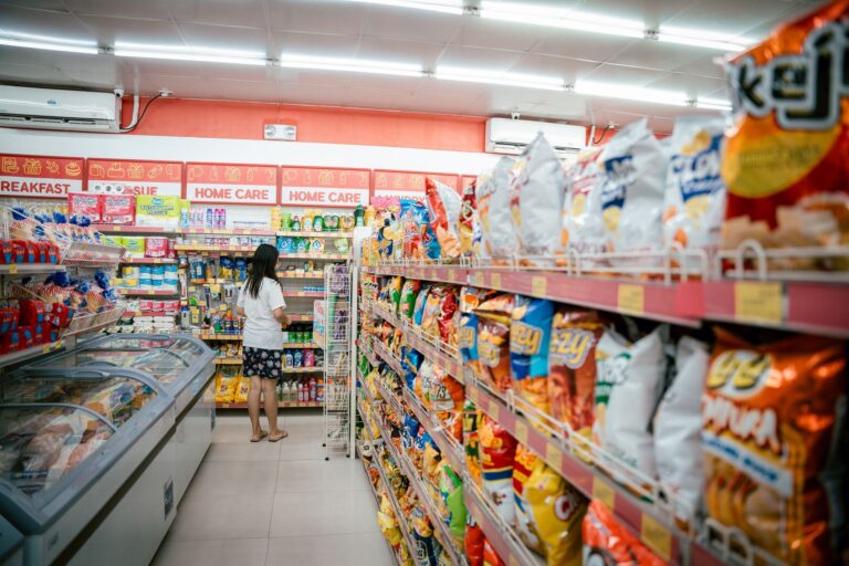 Supermarket aisle bulk