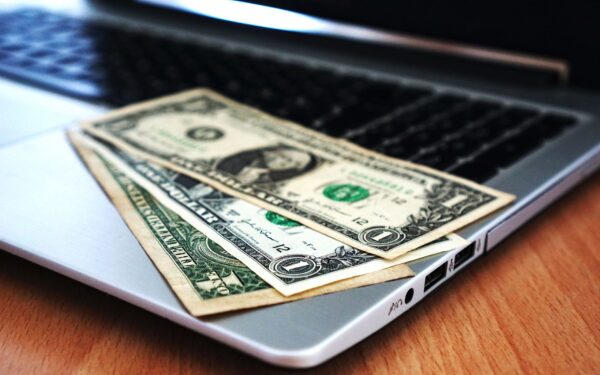 How automatic payments can help you stay on top of bills without losing track