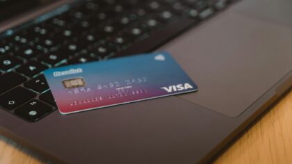 How overdraft limits and fees affect your day‑to‑day banking