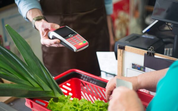 How store loyalty apps are reshaping in-store shopping and discounts