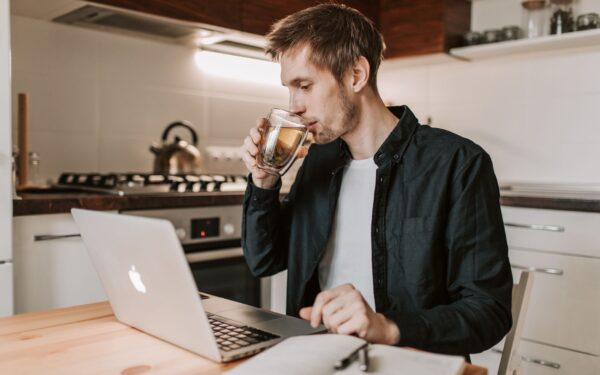 How to build long-term savings when your income is irregular