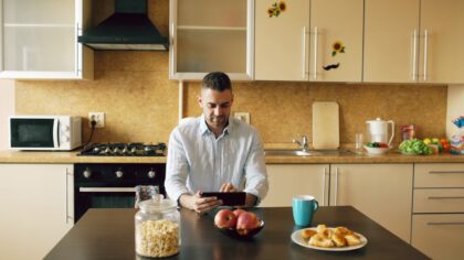 How to create a simple money routine that keeps you on track without taking over your life