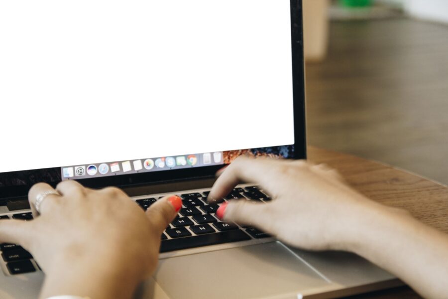 Person typing email