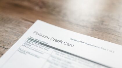 How to understand credit card minimum payments without slipping into long term debt