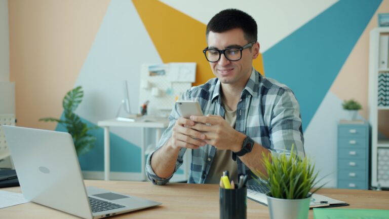 Smartphone banking app