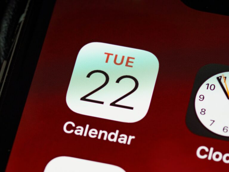 Phone calendar screen
