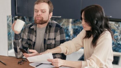 How a simple bill calendar can keep your bank account steadier all month
