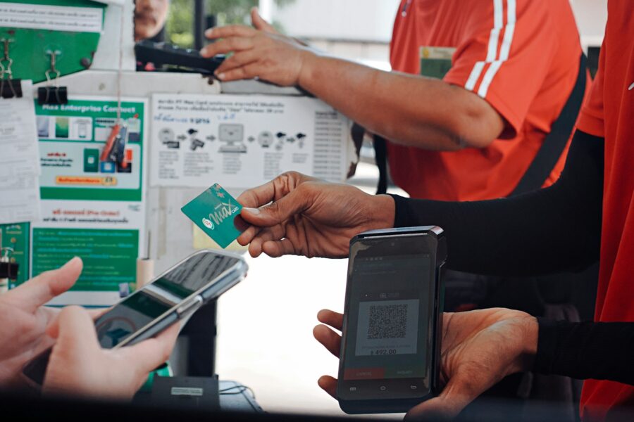 Loyalty card smartphone