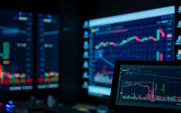 How stock prices move: a simple guide to what really pushes shares up and down