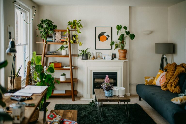 Home renovation couple