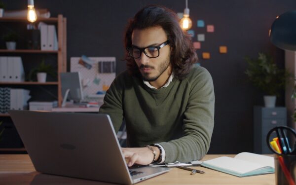 How to build a realistic second income stream around your weekday evenings