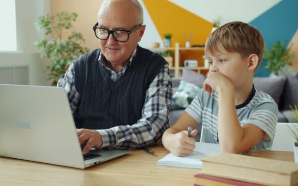How to earn extra money offering simple local tech help in your neighborhood