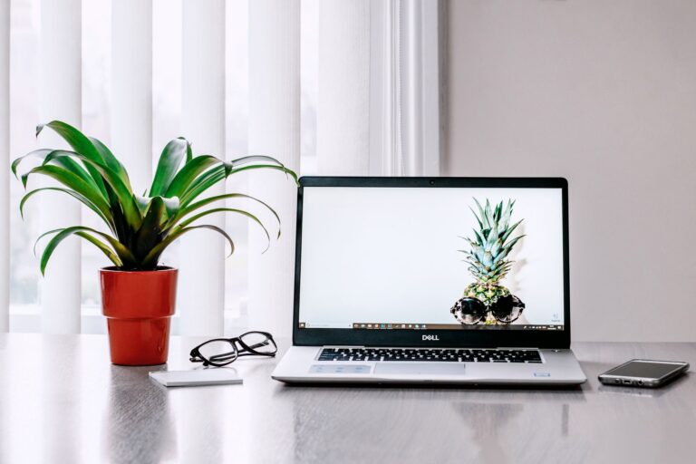 Laptop desk digital