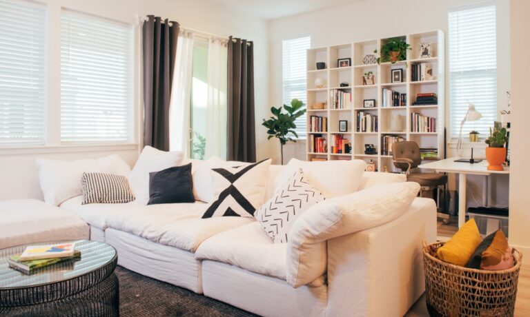Living room decluttering