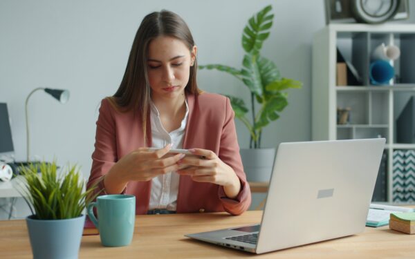 How to use credit monitoring to spot problems early and protect your finances