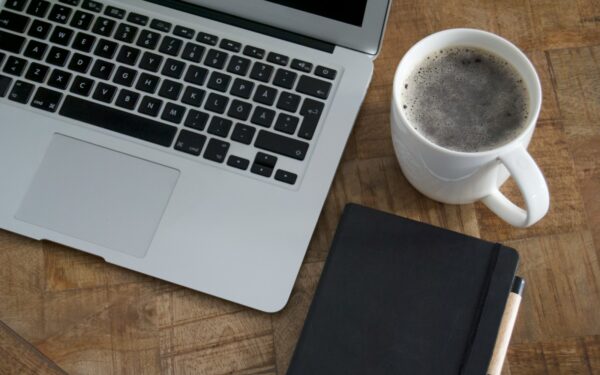 How to use micro‑freelancing platforms to earn money in small focused sessions