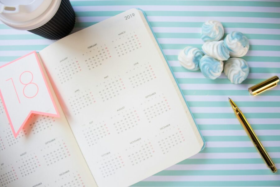 Notebook calendar pen