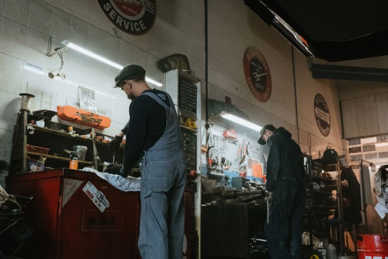 Mechanic car maintenance