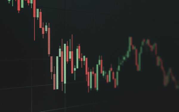 Understanding market corrections: a calm guide for new investors